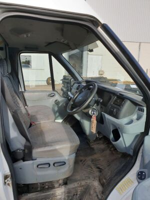 2011 Ford Transit 155 T350 Welfare Van - 7