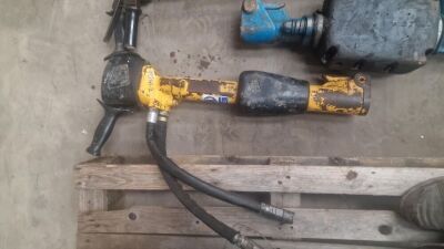 JCB HM25 Hydraulic Breaker