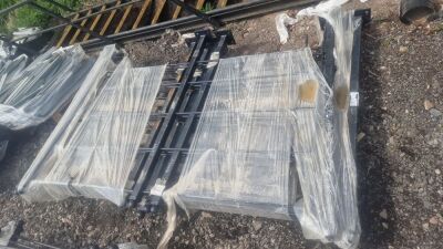 Unused 10 Meter 5 Rail Bolt Down Fencing