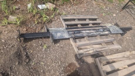 Unused 10 Meter 5 Rail Bolt Down Fencing