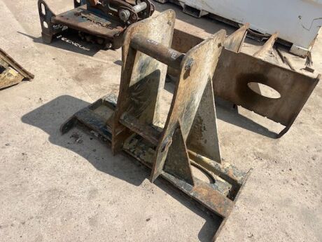 Excavator Forks Attachment - 60mm Pins