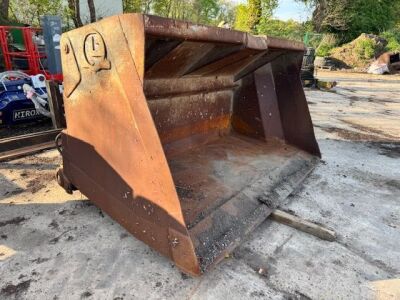 Hi Tip Loading Shovel Bucket