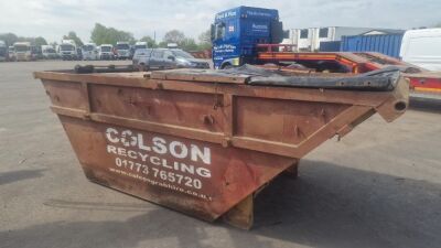 8yrd Enclosed Skip