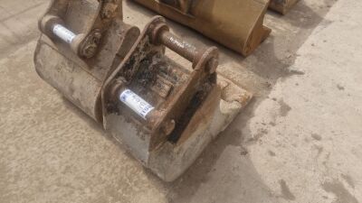 18 Inch Bladed Bucket - 60mm Pins - 5