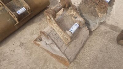 2ft Bucket - 60mm Pins - 5