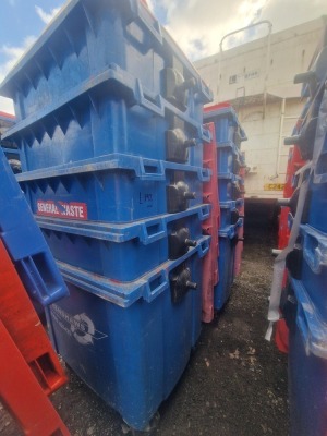 10x 1100ltr Wheelie Bins