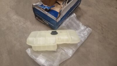 1x Volvo Trucks Expansion Tank