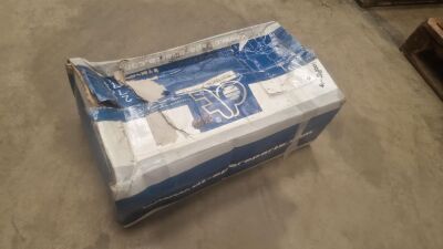 1x Volvo Trucks Expansion Tank - 2