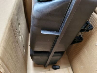 1x DAF Expansion Tank - 2