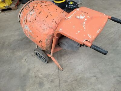Belle Petrol Mixer - 3