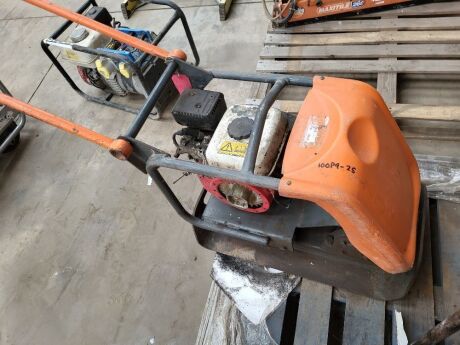 Belle 400 Wacker Plate
