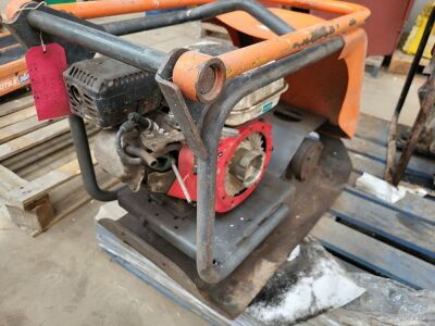 Belle 400 Wacker Plate - 2