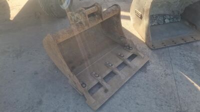 3ft Bladed PF Bucket - 45mm Pins - 2