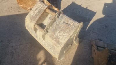 Whites 3ft Bucket - 60mm Pins - 5