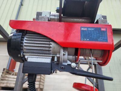 Large Lifting Frame On Wheels - 6