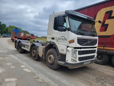 2011 Volvo FM370 8x2 Chassis Cab
