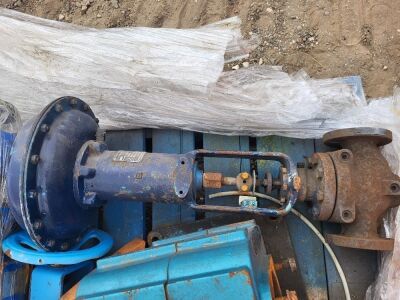 Quantity of Industrial Stop Taps, Gear Boxes & Large Water Pump
