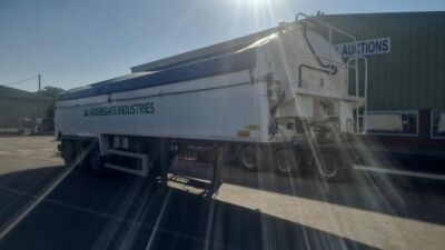 2016 Wilcox Triaxle Alloy Body Insulated Triaxle Walking Floor Trailer