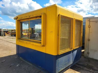 8ft x 9ft Fiberglass Gate Control Room