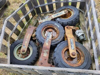 4x Wheels & Axles