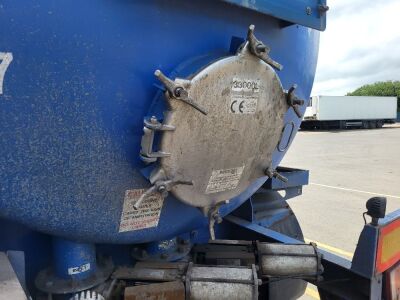 2006 Crossland Triaxle Vac Tank Trailer - 8