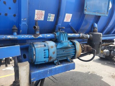 2006 Crossland Triaxle Vac Tank Trailer - 11