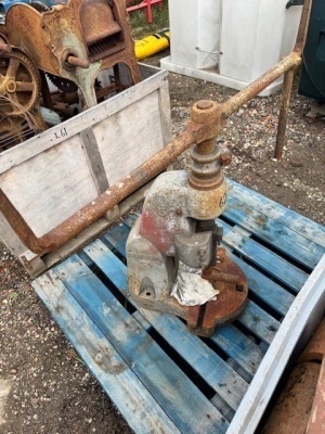 Denbigh Manual Press