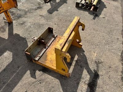 Tow Hitch Attachment