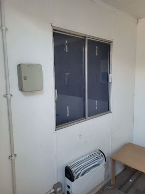 20ft x 8ft Anti Vandal 50/50 Office/Stores Site Cabin - 7