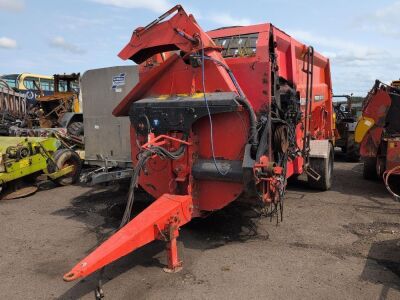 2017 Kuhn Primor 15070M Straw Blower & Feeder