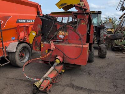 Teagle Tomahawk 8080 Bale Shredder