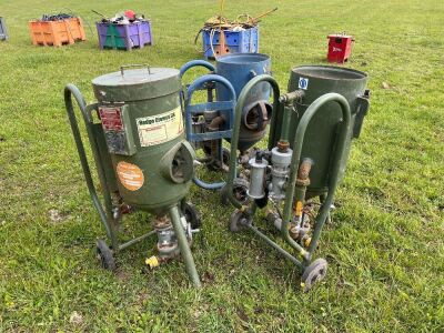 3x Shot Blast Pressure Vessels