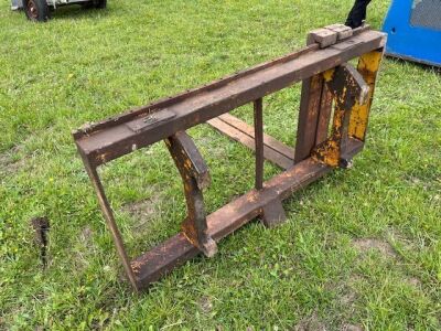 Set of Forks With Attachment - 2