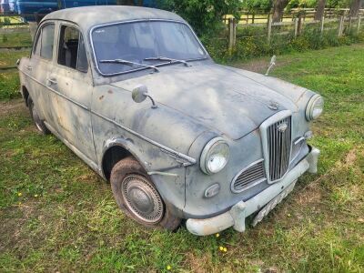 566 BLA Wolseley WDL1500 Vintage Car
