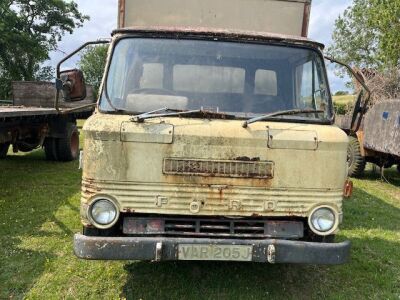 1971 Ford 4 x 2 Box Lorry - 2