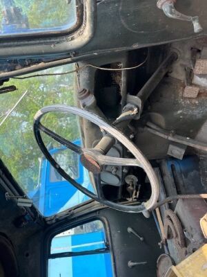 Commer Recovery Vehicle with Crane - 7