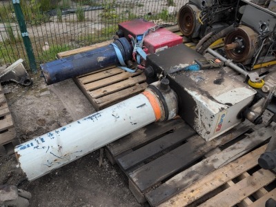 Edbro Ram & Tank