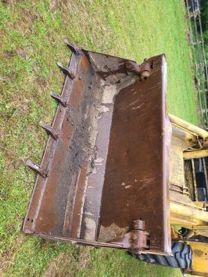 Jcb 3C 11 Starts and Drives - 5
