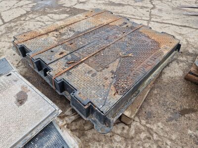 Large Manhole Cover Approx 5ft Square - 4