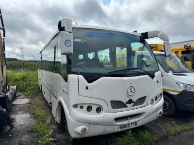 2005 Mercedes Euro 29 + 2 Coach