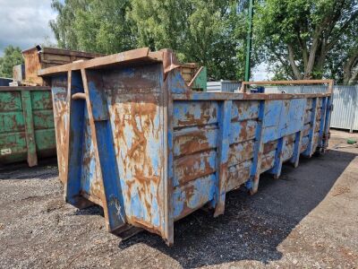 25yrd Big Hook Bin - 2