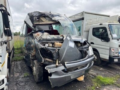 Mercedes 816 4x2 29 Seat Bus