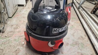 240v Neumatic Henry Hoover HVR160-11