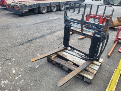 Bolzoni Auramo Hydraulic Fork Attachment