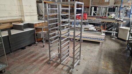 Mobile Stainless Steel Tray Rack