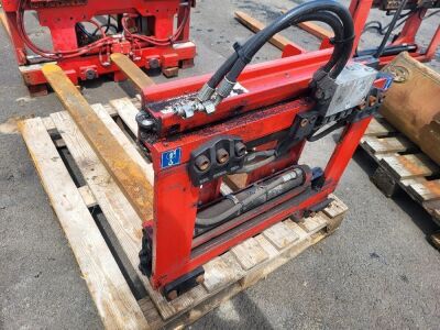 Bolzoni Auramo Hydraulic Fork Attachment   - 4