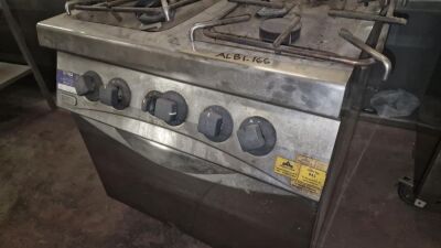 Zanussi Commercial Gas 4 Hob Oven and Grill - 5