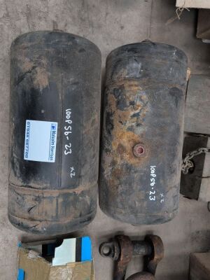 2x Bandix Air Tanks
