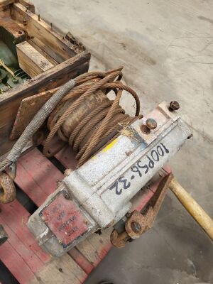 Harvey Frost Hand Crank Winch