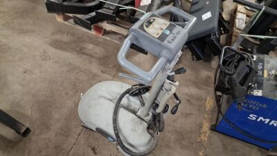 Scrub 35D Single Brush Floor Scrubber